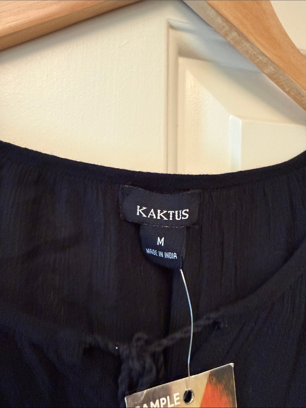 Kaktus Black Boho Peasant Tunic with Tassel Tie - Picture 3 of 7